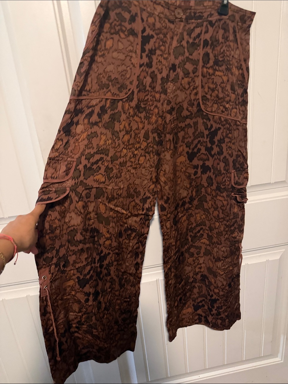 Anthropologie Brown Printed Wide-Leg Cargo Trousers - Picture 6 of 15